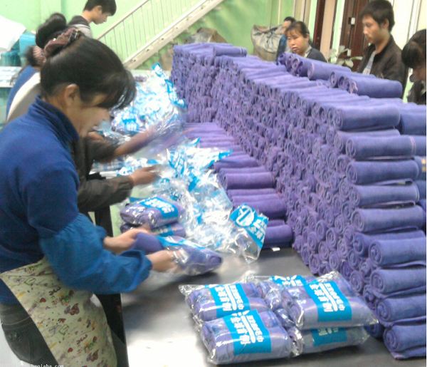 長沙自動(dòng)包裝機(jī)|熱收縮包裝機(jī)|輸送線|長沙邦得樂包裝機(jī)械